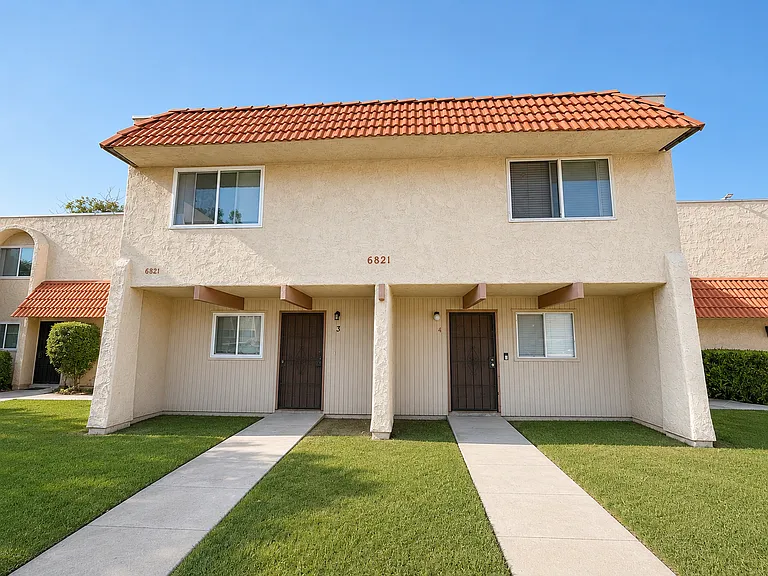 6821 Alvarado Rd #4 — Photo 3