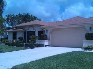 2725 Riviera Dr, Delray Beach, FL 33445