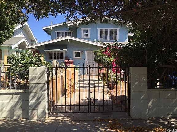 4th image of 218 S Harvard Blvd