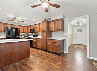 6728 Manchester Ave, Kansas City, MO 64133