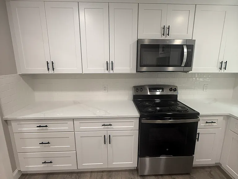 685 Violet Ave #1 — Photo 4