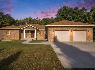 888 Double Eagle Rd, Otsego, MI 49078