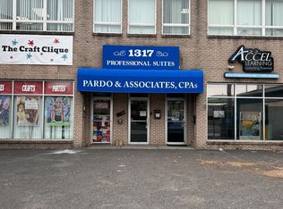 1317 Paterson Plank Rd, Secaucus, NJ 07094