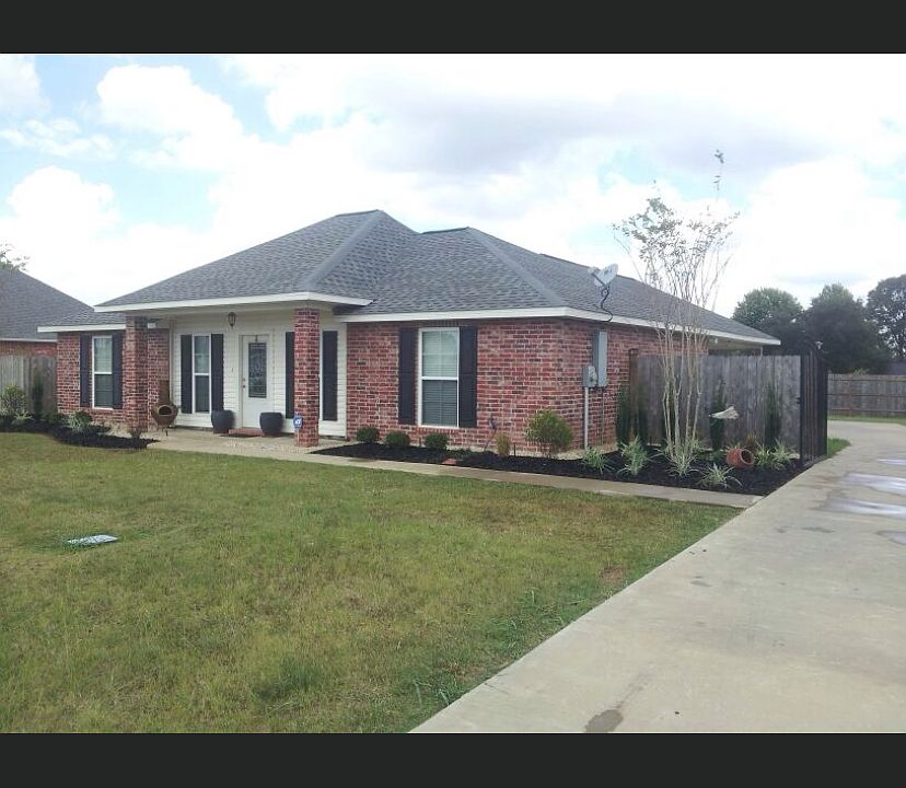 1st image of 158 Sugarland Cir
