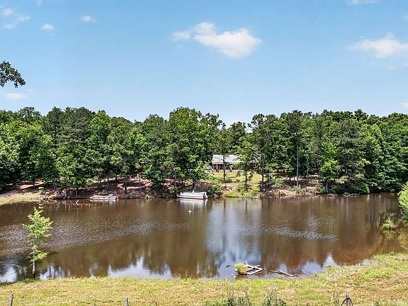 4th image of 454 Tom Bell Rd