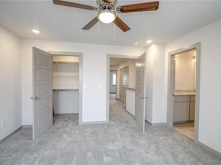 3428 SW Vel Mews — Photo 18