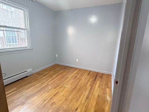 3rd image of 3183 140th St Floor 2