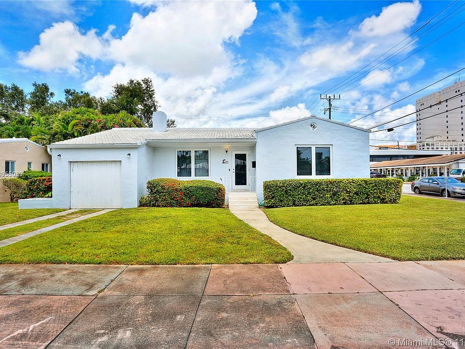 1st image of 301 Malaga Ave