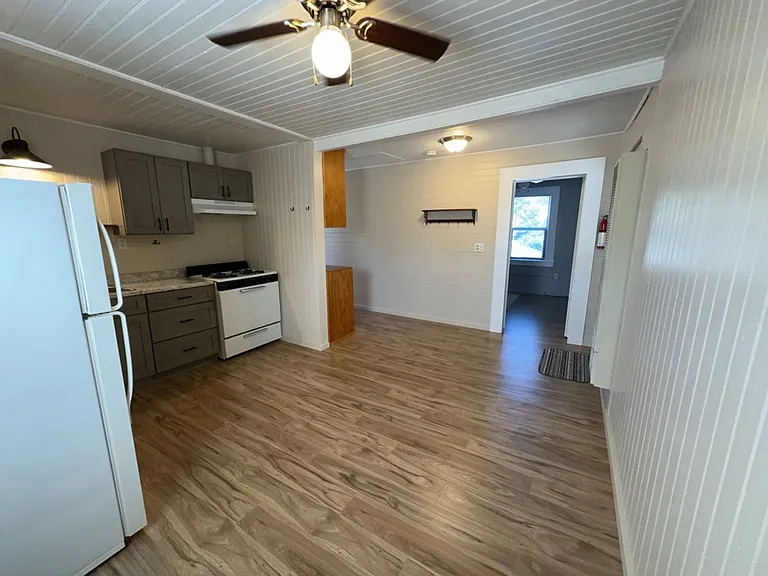 166 Wildwood Ave — Photo 5