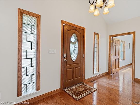 5th image of 3450 Grey Tower Rd