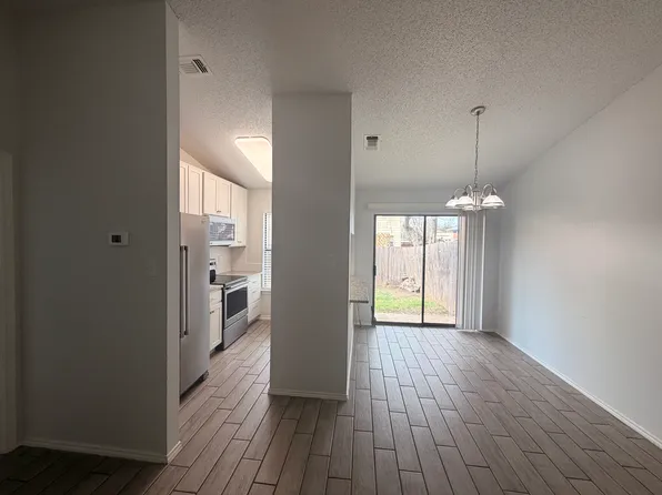 110 Whisper Way, Boerne, TX 78006