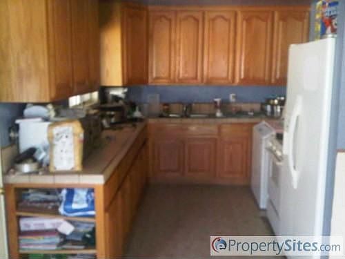 4th image of 1465 Sandia Ave