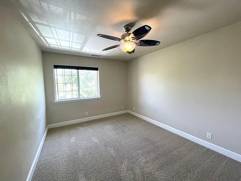 1 La Casa Ct — Photo 9