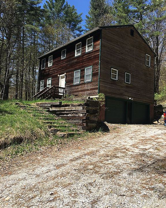 1st image of 7 Bausch Ln
