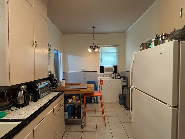 4208 Speedway #A — Photo 6