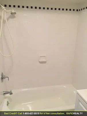 Rented by Rapid Realty Cobble Hill | media 32