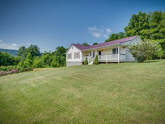 3rd image of 1200 Scenic Elk Garden Dr