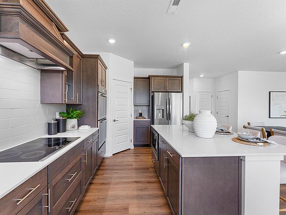 4th image of 10525 N Beaverhead Rd