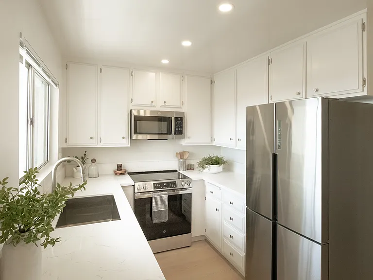 Villa Luanne Apartments — Photo 8