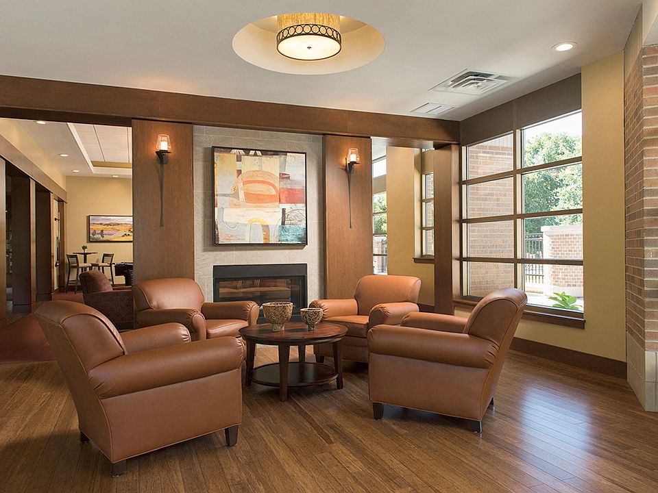 Inside Chaddwell Clubhouse