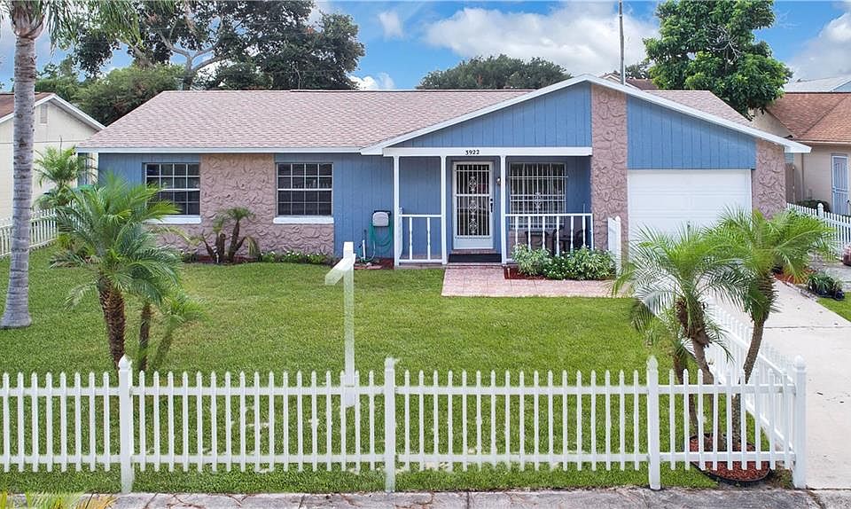 1st image of 3922 Alpert Dr #1