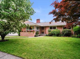 4216 SW Iowa St, Portland, OR 97221