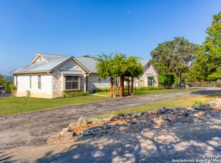 102 Cedar Ln, Boerne, TX 78006
