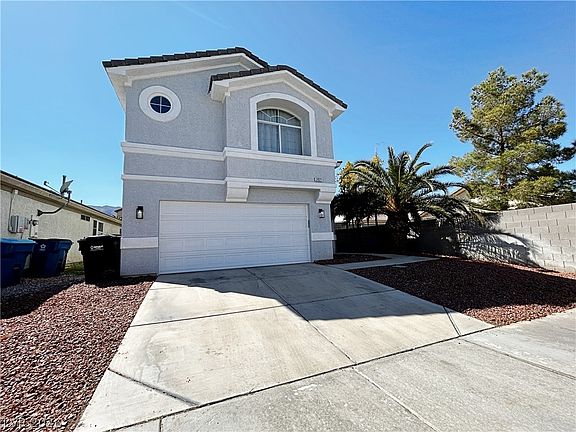 2nd image of 3921 Hampton Grove Ct