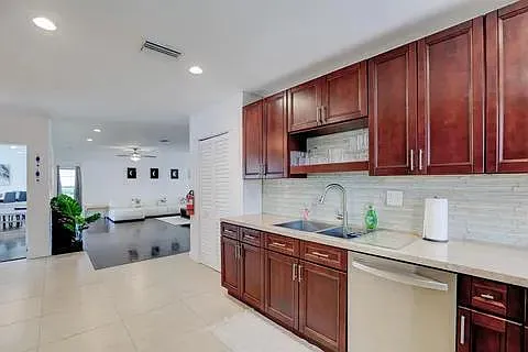3170 NW 68th Ct — Photo 12