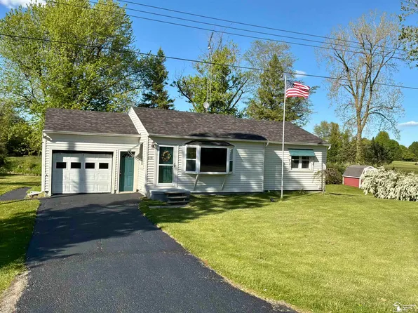 2139 Sandy Creek Rd, Monroe, MI 48162