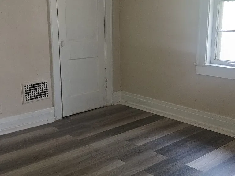 110 Ivy St — Photo 21