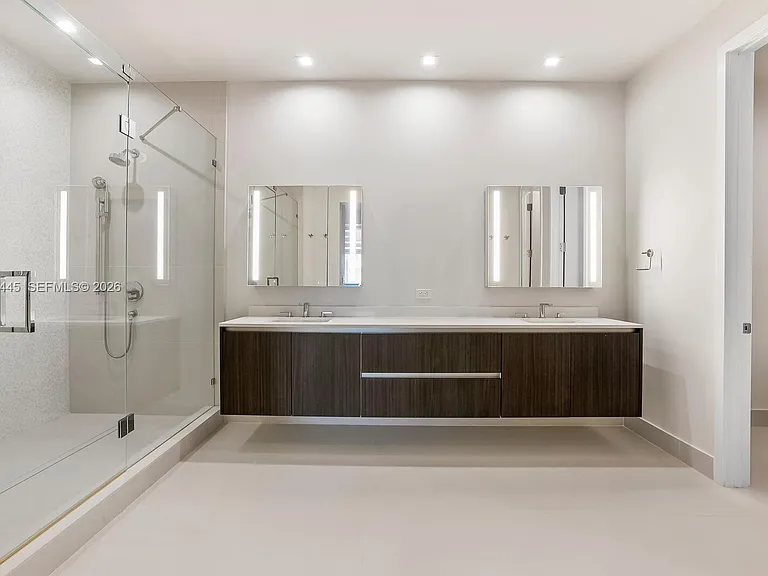 275 Giralda Ave #6C — Photo 22