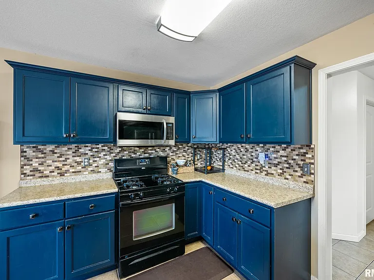 2321 W Kenfield Ct — Photo 12