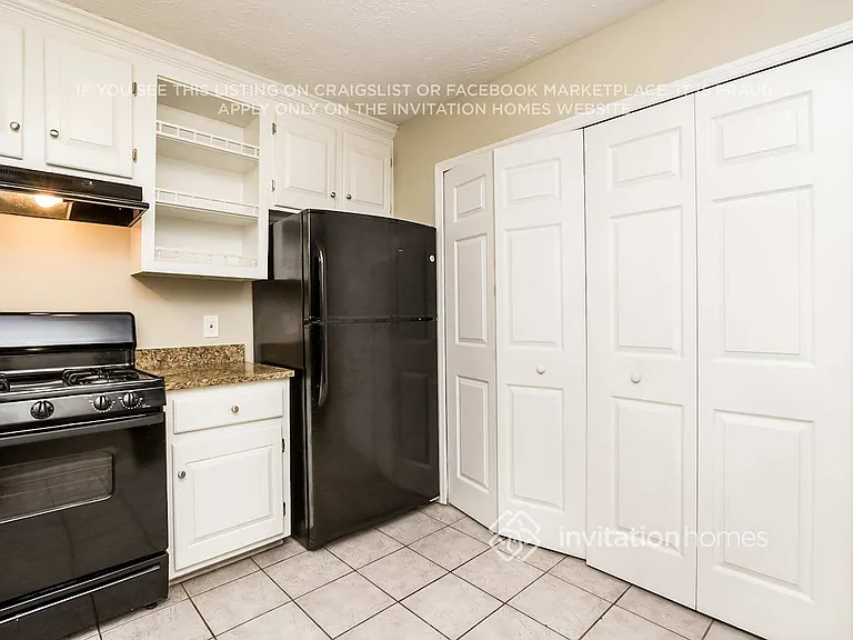 113 N Etowah Ln — Photo 5