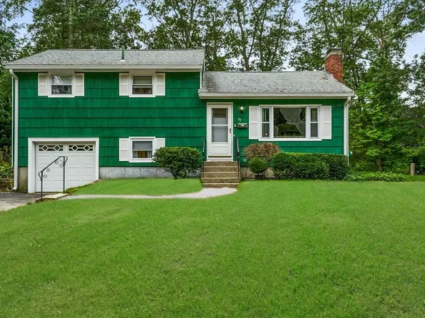 50 Cedar Hill Rd, Bellingham, MA 02019