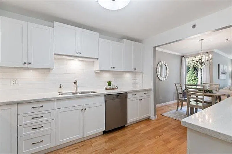 2 bed, 1126 sqft, $2,500 — Photo 2