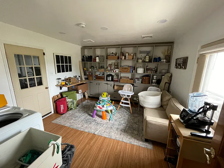 438 Walnut Run Rd — Photo 12
