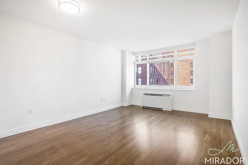 60 West 23rd Street — Photo 3
