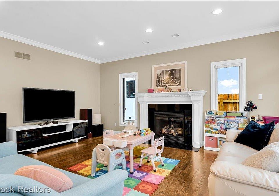 2253 Pembroke Rd, photo 13