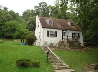2518 Saint Leo Pl, Cincinnati, OH 45225
