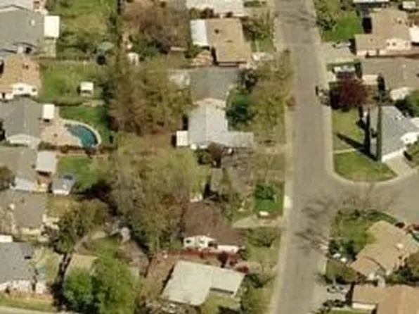 2036 Farnsworth Way, Rancho Cordova, CA 95670