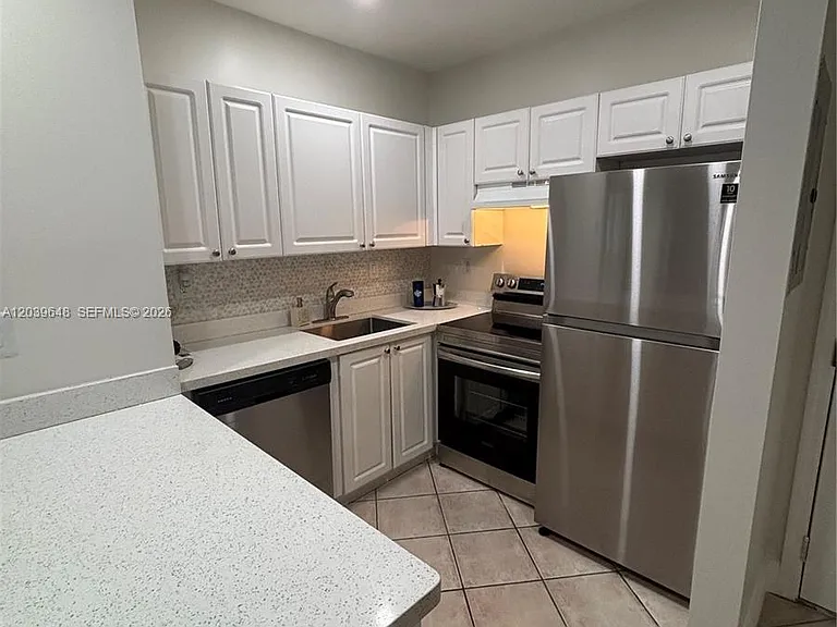 1918 Brickell Ave #101 — Photo 8