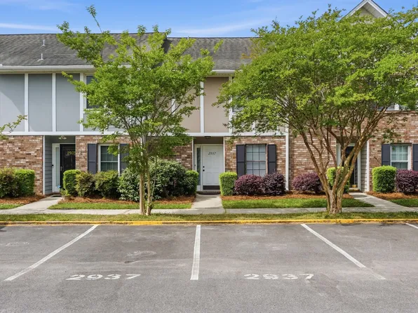 2937 Oxford Pl, Charleston, SC 29414