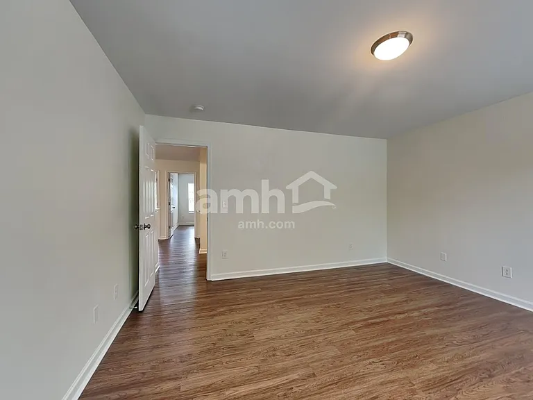 7305 Ethans Way — Photo 17