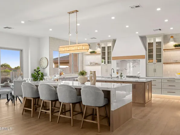 11221 E GREENWAY Road, Scottsdale, AZ 85255