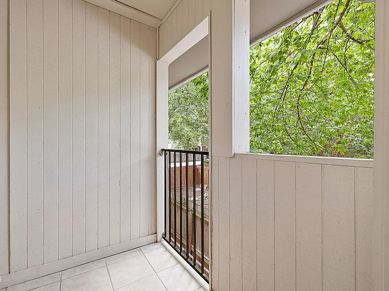 1700 Houston St #202 — Photo 9