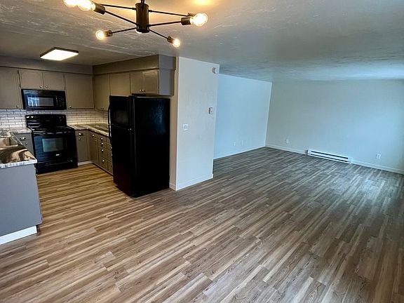 3rd image of 441-459 SE 12th Ave #29