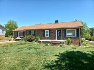 215 Wayman Dr, Greer, SC 29651