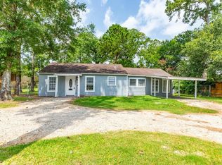 3035 W Lucas Dr, Beaumont, TX 77706