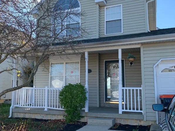 203 Academy Ln, Middletown, DE 19709